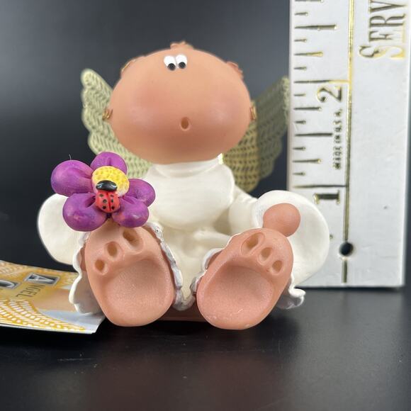 2001 Resin Angel Cheeks Holding Purple Flower Ladybug Spring By Kirk w/ Tag - Picture 5 of 12